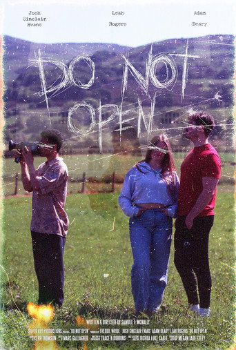 DO NOT OPEN movie poster