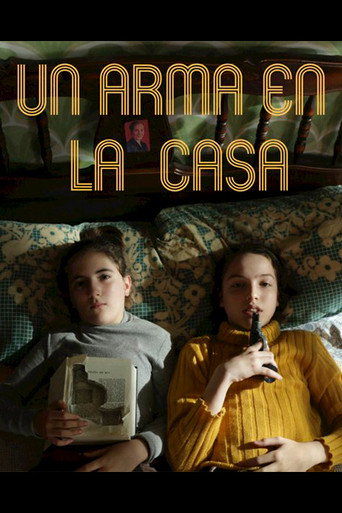 Un arma en la casa movie poster