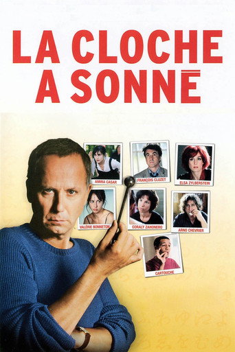 La cloche a sonné movie poster