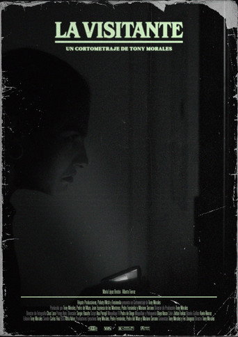 La visitante movie poster