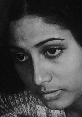 Teevra Madhyam movie poster
