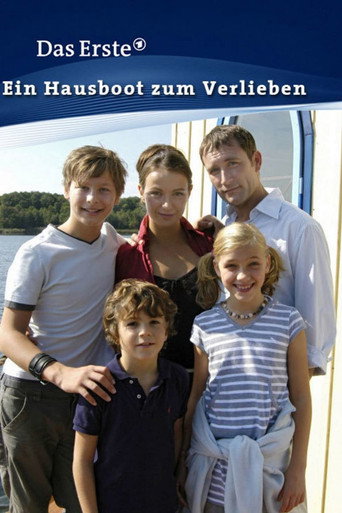 A Houseboat to Fall in Love movie poster