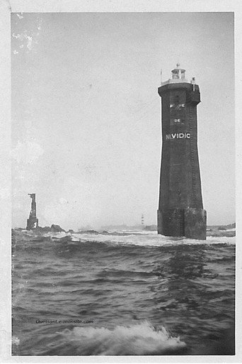 There was oil in Ouessant island movie poster