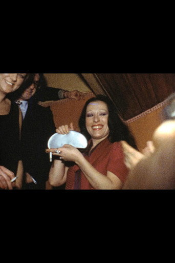 Filmación de Massiel recibiendo un premio de un colectivo de lesbianas movie poster