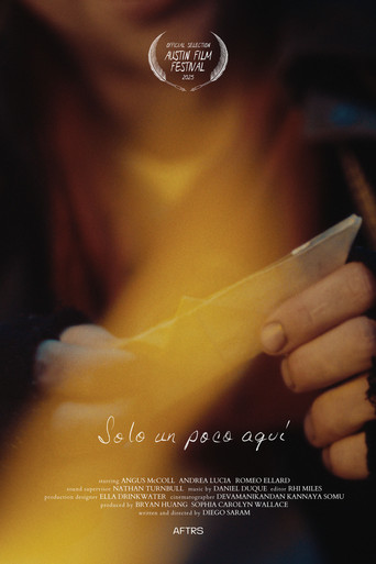Solo un poco aquí movie poster