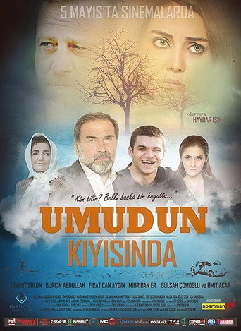 Umudun Kıyısında movie poster