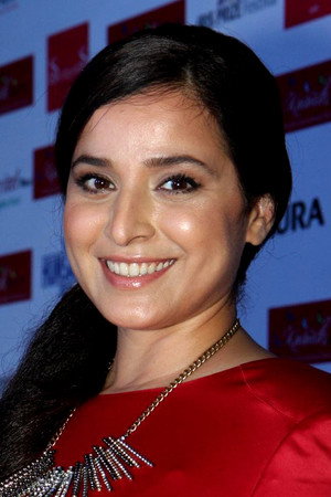 Simone Singh portrait