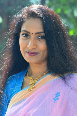 Aamani portrait