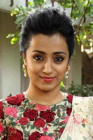 Trisha Krishnan portrait