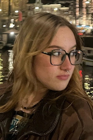 Claire Smith portrait