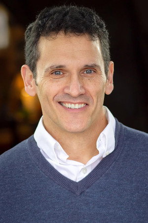 Eric Olson portrait
