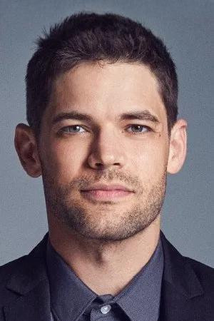 Jeremy Jordan portrait