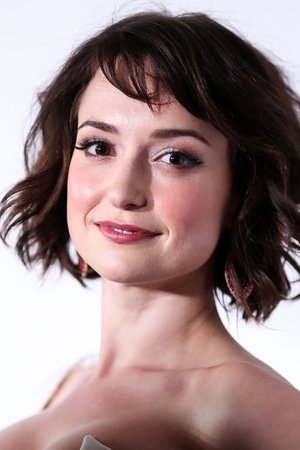 Milana Vayntrub portrait