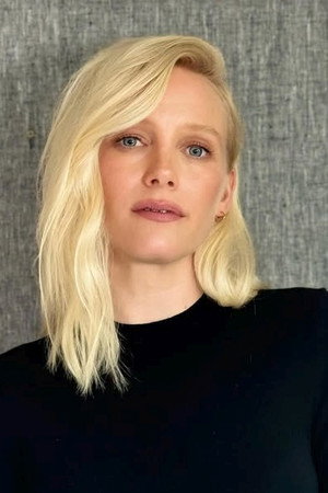 Laura Birn portrait