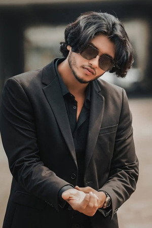 Arosh Khan portrait