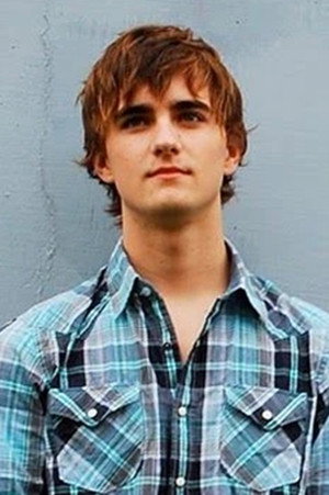 Landon Liboiron portrait