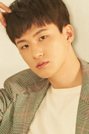 Shin Seung-ho portrait