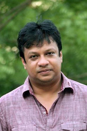 Intekhab Dinar portrait