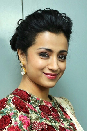 Trisha Krishnan portrait