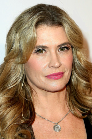 Kristy Swanson portrait