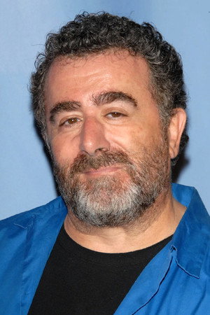 Saul Rubinek portrait