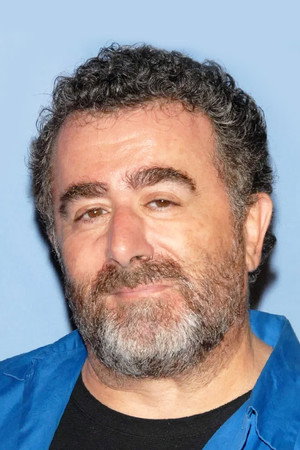 Saul Rubinek portrait