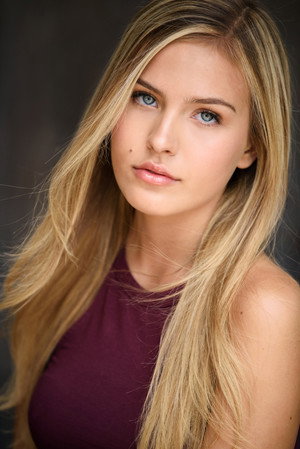 Tommi Rose portrait