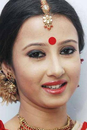 Monami Ghosh portrait